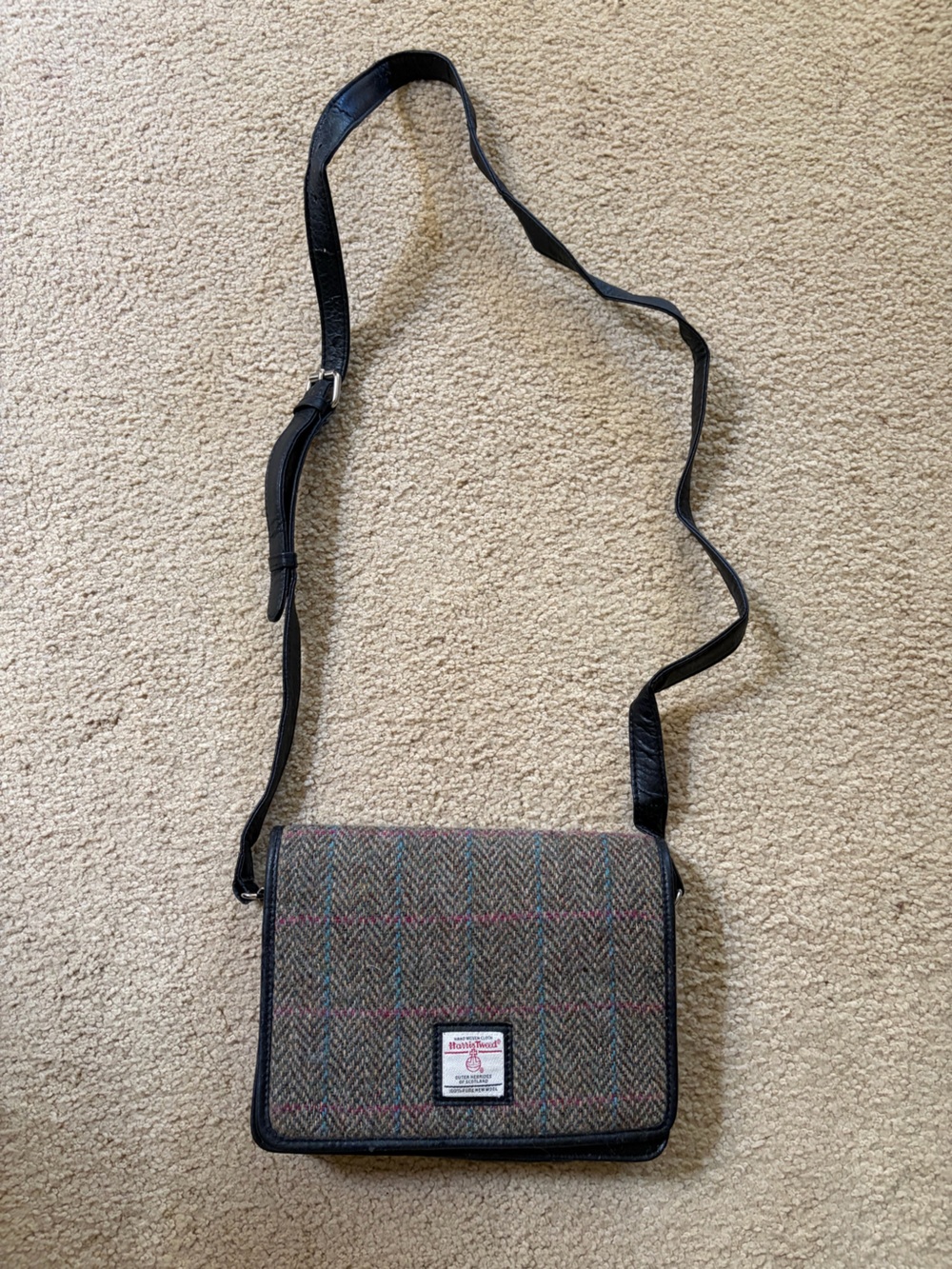 Harris Tweed Hand Woven 100% Pure Wool Messenger Bag with Black Leather Strap